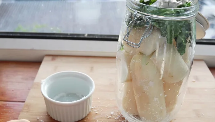 Chop up mustard leaves (or radish greens if available) to mimic the texture of radish tops.