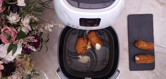 Serve: Serve the cheese katsu with rice, thinly sliced cabbage salad, and your choice of dipping sauce (e.g., tonkatsu sauce, ketchup, mayonnaise-ketchup mixture).