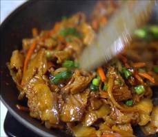 Spicy Korean Pork Belly Recipe - Easy & Delicious!