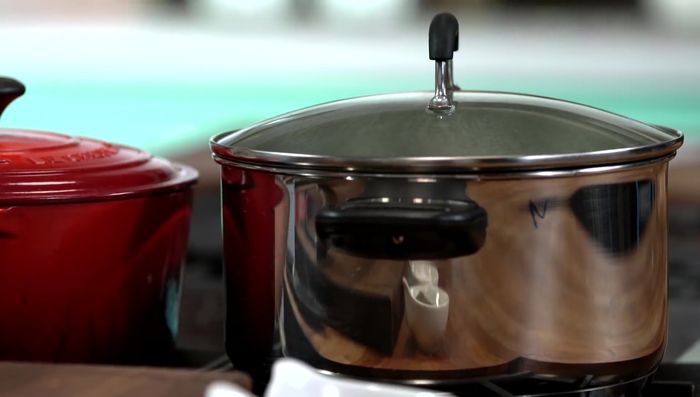 Reduce heat and simmer the broth for about 10 minutes.