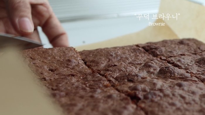 Melt the chocolate and butter together.