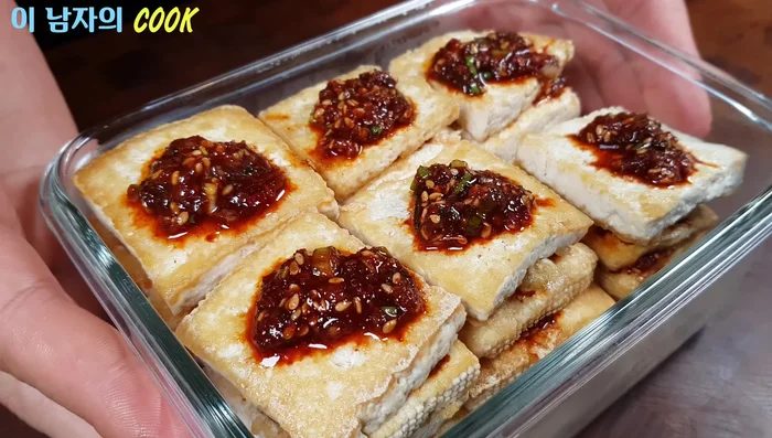 For best results, let it sit for about an hour to allow the flavors to meld. It’s also delicious cold after refrigerating.