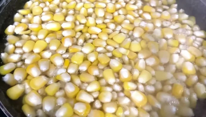 Remove corn from the water and set aside.