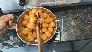 Crispy Korean Garlic Potato Balls: Easy Recipe