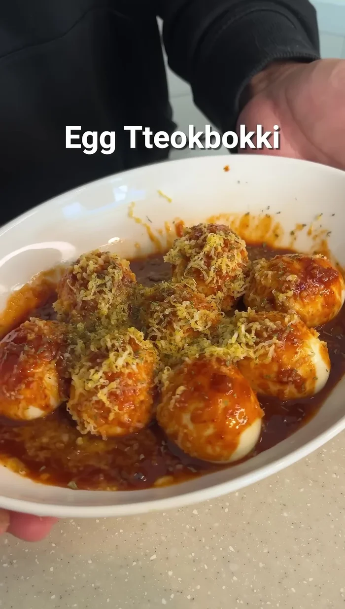Grate cheese on top and garnish with parsley.