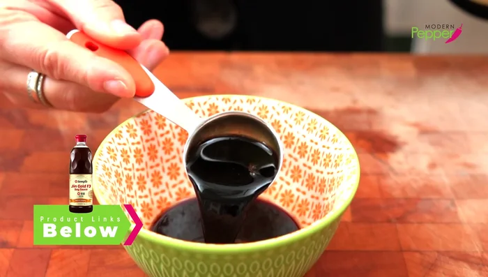 Prepare the soy sauce seasoning: Combine gin soy sauce (or Korean soy sauce), oyster sauce (or omit for vegan), minced garlic, brown sugar, tok dashi (or Jandu), and hot water in a bowl. Mix well.