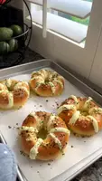 Copycat Calic Bagels: Garlicky Buttery Cream Cheese Filled Bagels