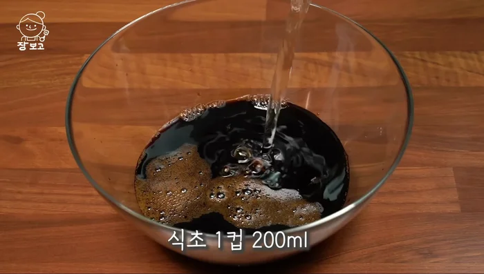 In a separate bowl, mix together soy sauce, vinegar, sugar, plum extract, and mirin (or soju). Ensure sugar is completely dissolved. Adjust taste as needed.