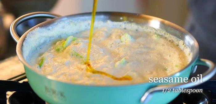 Simmer for another 5 minutes. Turn off the heat.