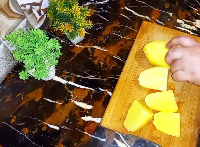 Peel and cut potatoes into large pieces. Boil in water with 1 teaspoon of salt until tender. (Check if the potatoes are good from inside).
