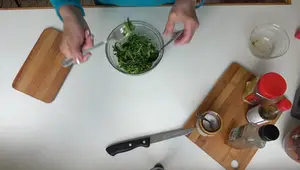 Korean Spinach Salad: 5-Minute Recipe (Quick & Easy)