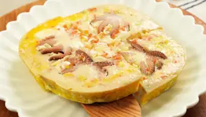 Quick & Easy Octopus & Egg Steamed Dish (No Water)