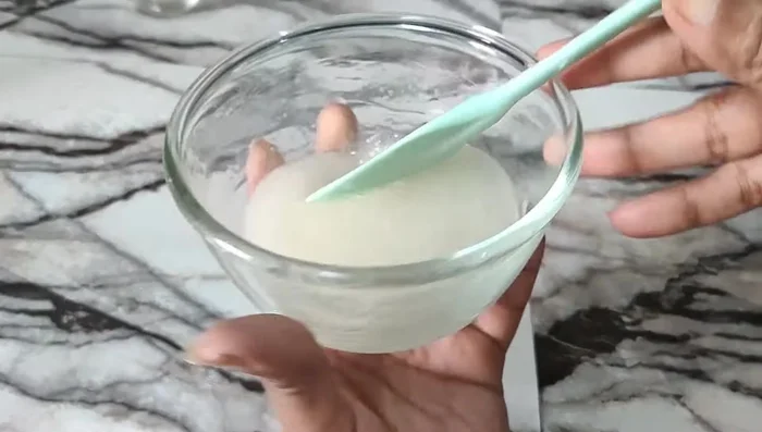 Let the solution rest for 15-20 minutes to allow the phases to fully combine.