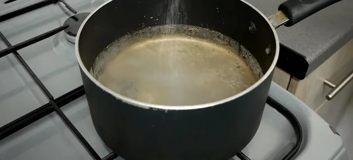 Boil noodles in salted water for 3.5-4 minutes. Rinse under cold water and drain for 20 minutes.
