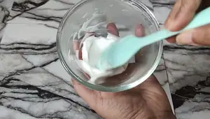Korean Rice Water & Honey Hair Mask: Hydrating & Straightening
