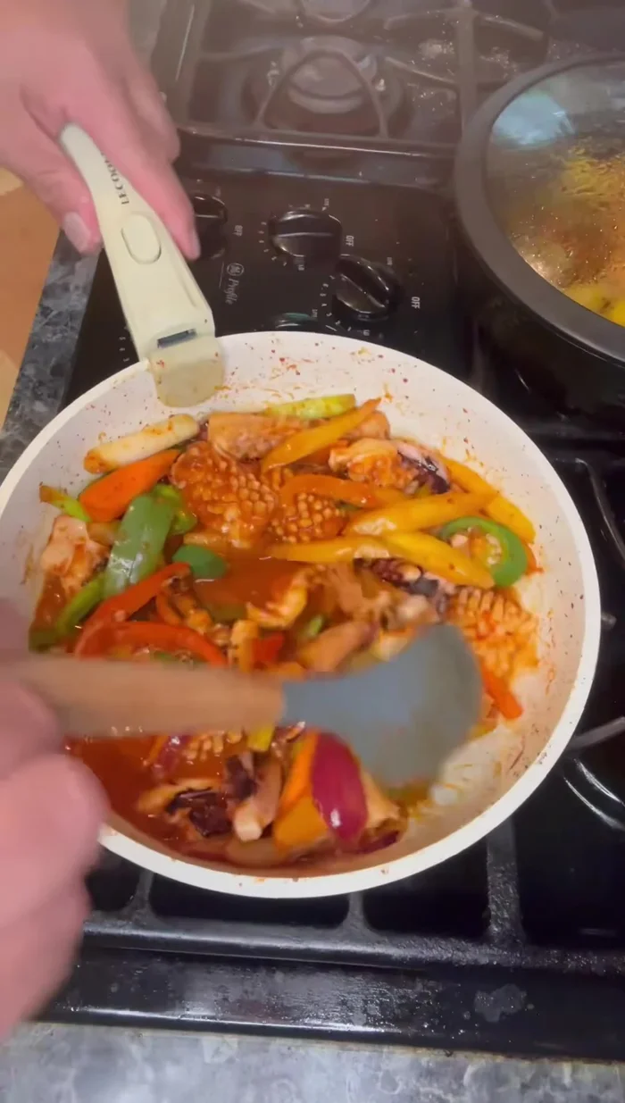 Mix 1 tablespoon of potato starch with a little water to create a slurry. Add it to the pan to thicken the sauce.