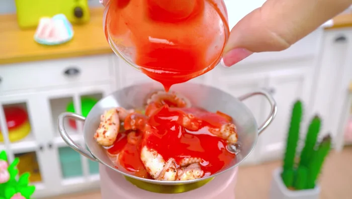 Add lemon, creating a lemon octopus ketchup.