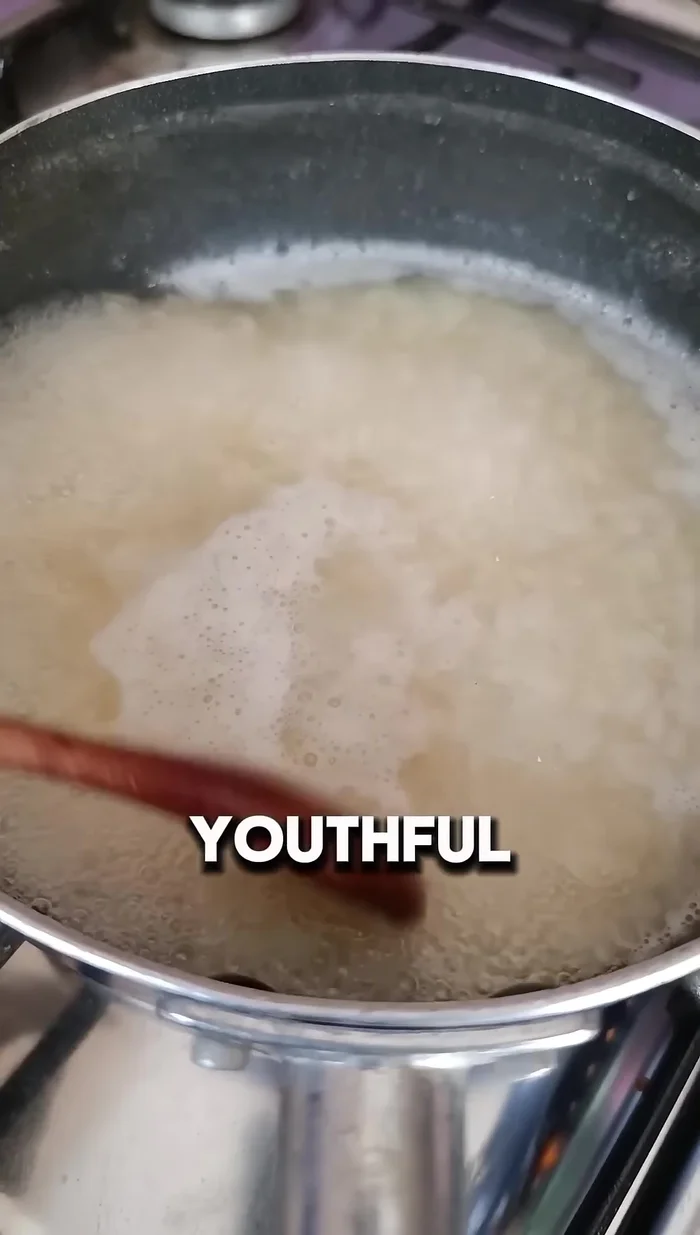 Let the cooked rice cool slightly.