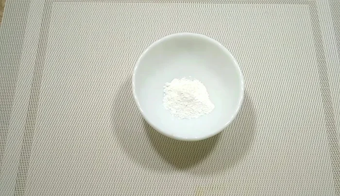 If you don't have rice starch, prepare it: Wash 4 tablespoons of rice, soak in water for 2-3 hours, add more water, boil until well-cooked but still slightly liquid. Filter through a cloth and squeeze out the thick paste. (This paste will be used instead of the rice starch).
