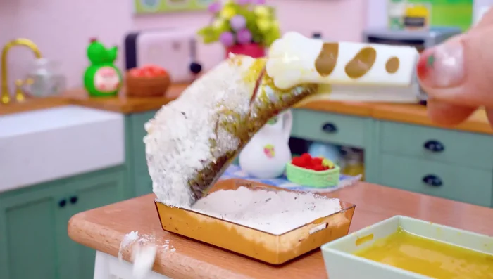 Coat the fish with flour.